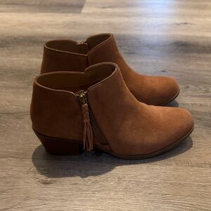 Vionic -Shyanne ankle boots